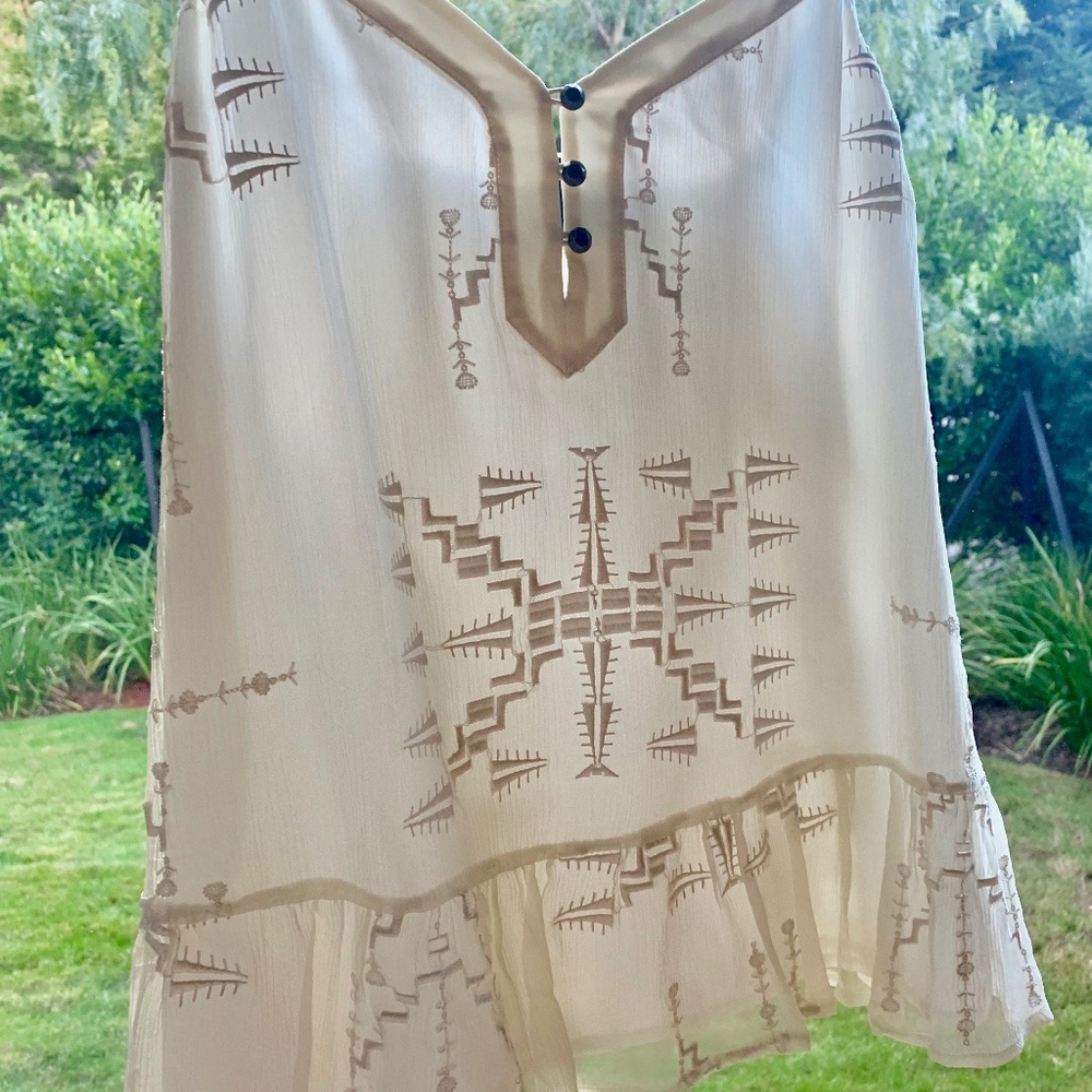 Silk cream embroidered tank top